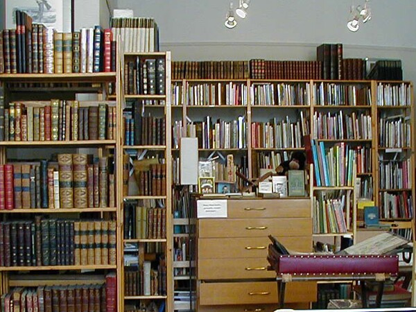 chicago-rare-book-center.jpg